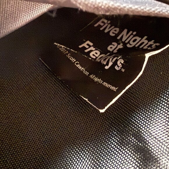 Five Nights At Freddys Wallet Bifold Design ID Window Card Slots - Picture 4 of 4